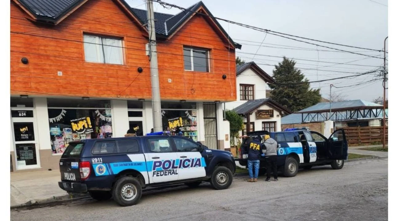 Culebrón de la mula chilena: los documentos oficiales y la pantalla del sushi