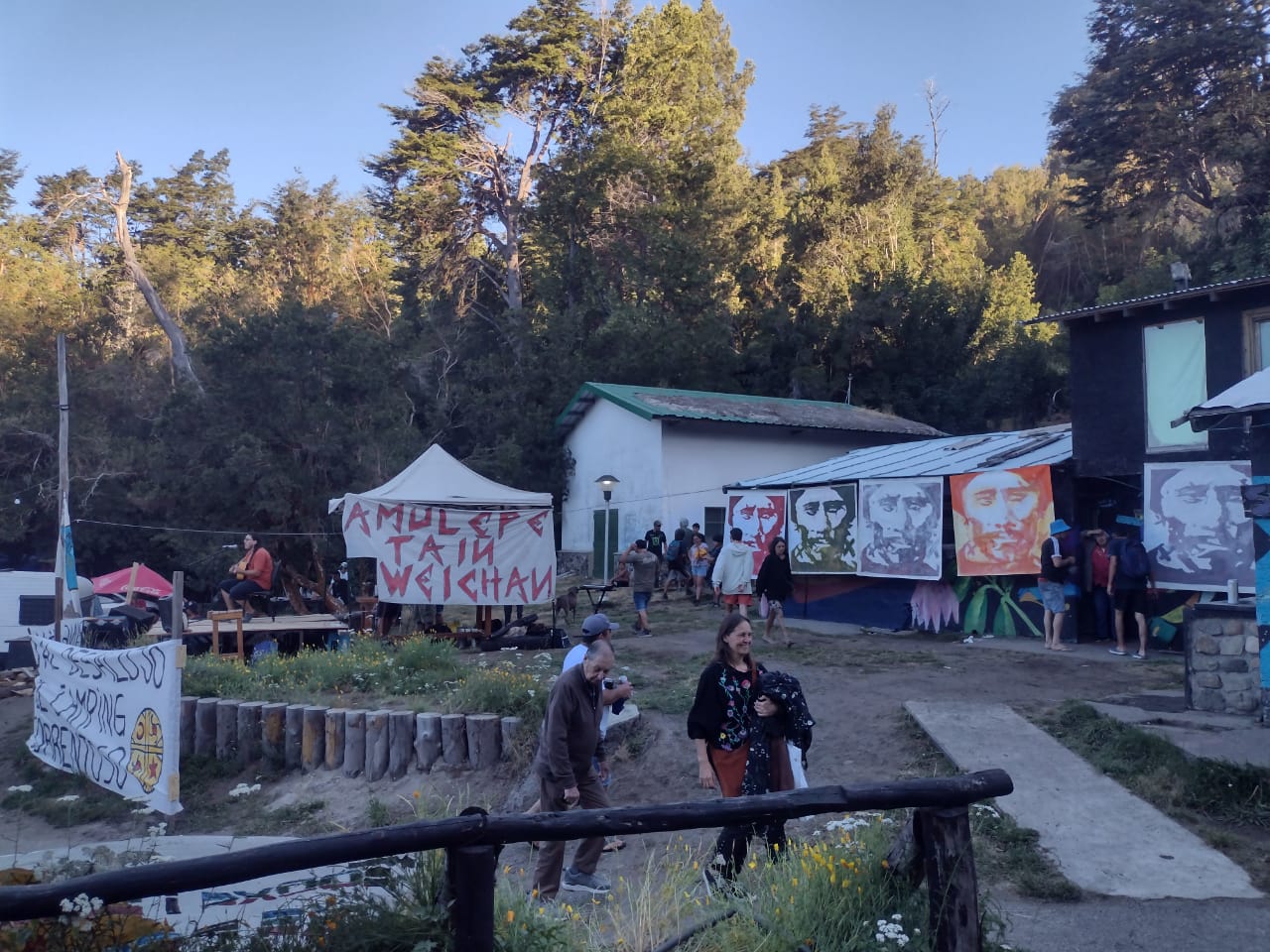 Villa La Angostura: acusan irregularidades judiciales y la desaparición de un expediente clave en el desalojo del camping mapuche