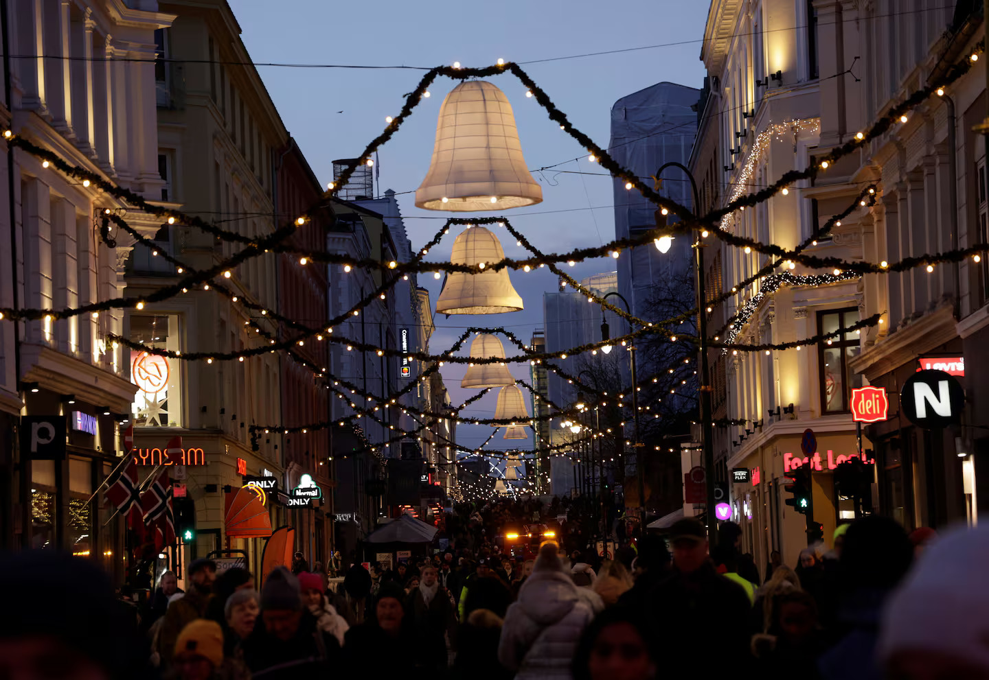 Este país europeo lanzó ofertas de trabajo con sueldos de 5.000 euros y muchos sin exigir experiencia