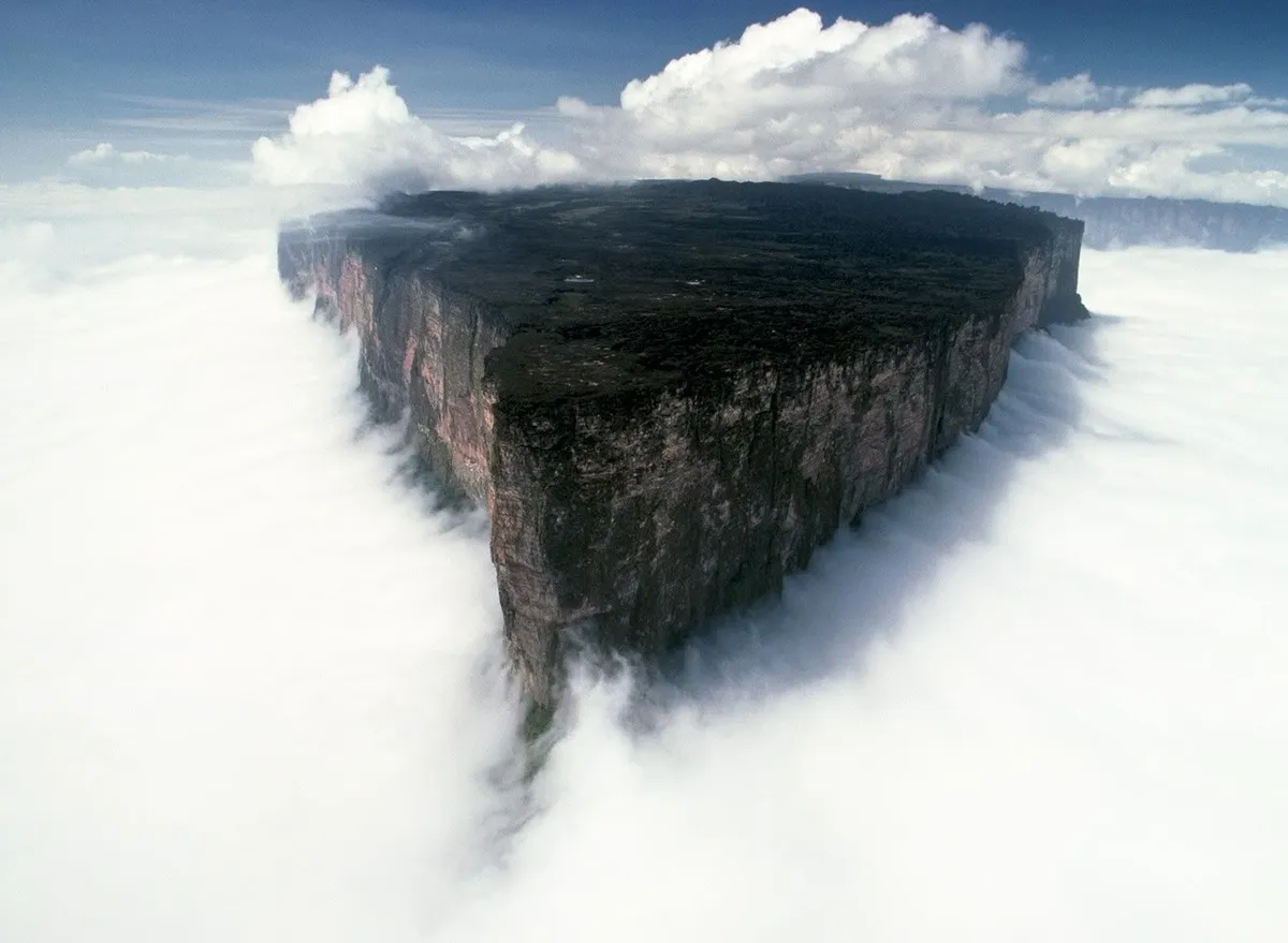 Monte Roraima, la asombrosa montaña de Venezuela que es un misterio e inspiró a la NASA