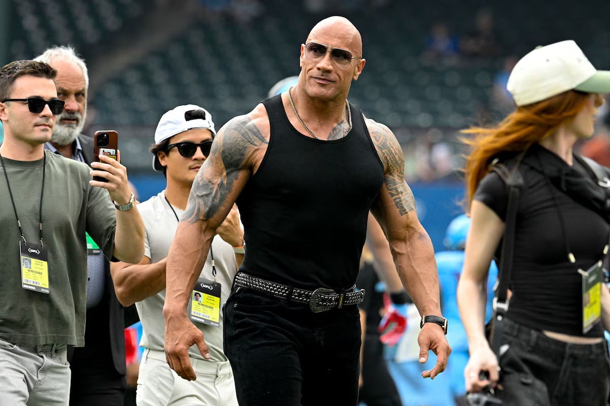 Entrenamiento, dieta y recuperación: cómo es la rutina de Dwayne “La Roca” Johnson para mantener un físico de élite