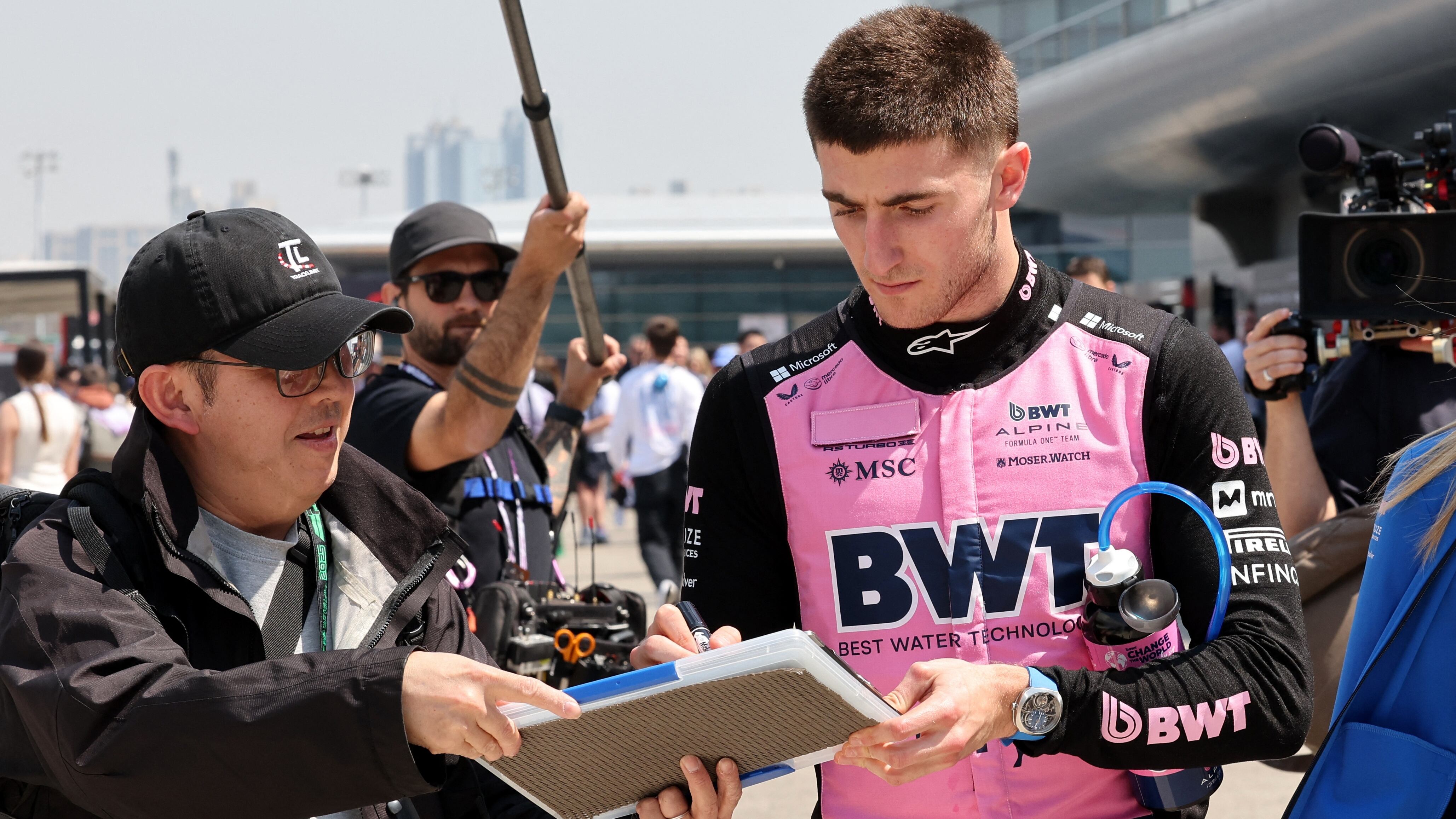 Jack Doohan en la Cuerda Floja: Fecha Límite en Alpine Se Revela