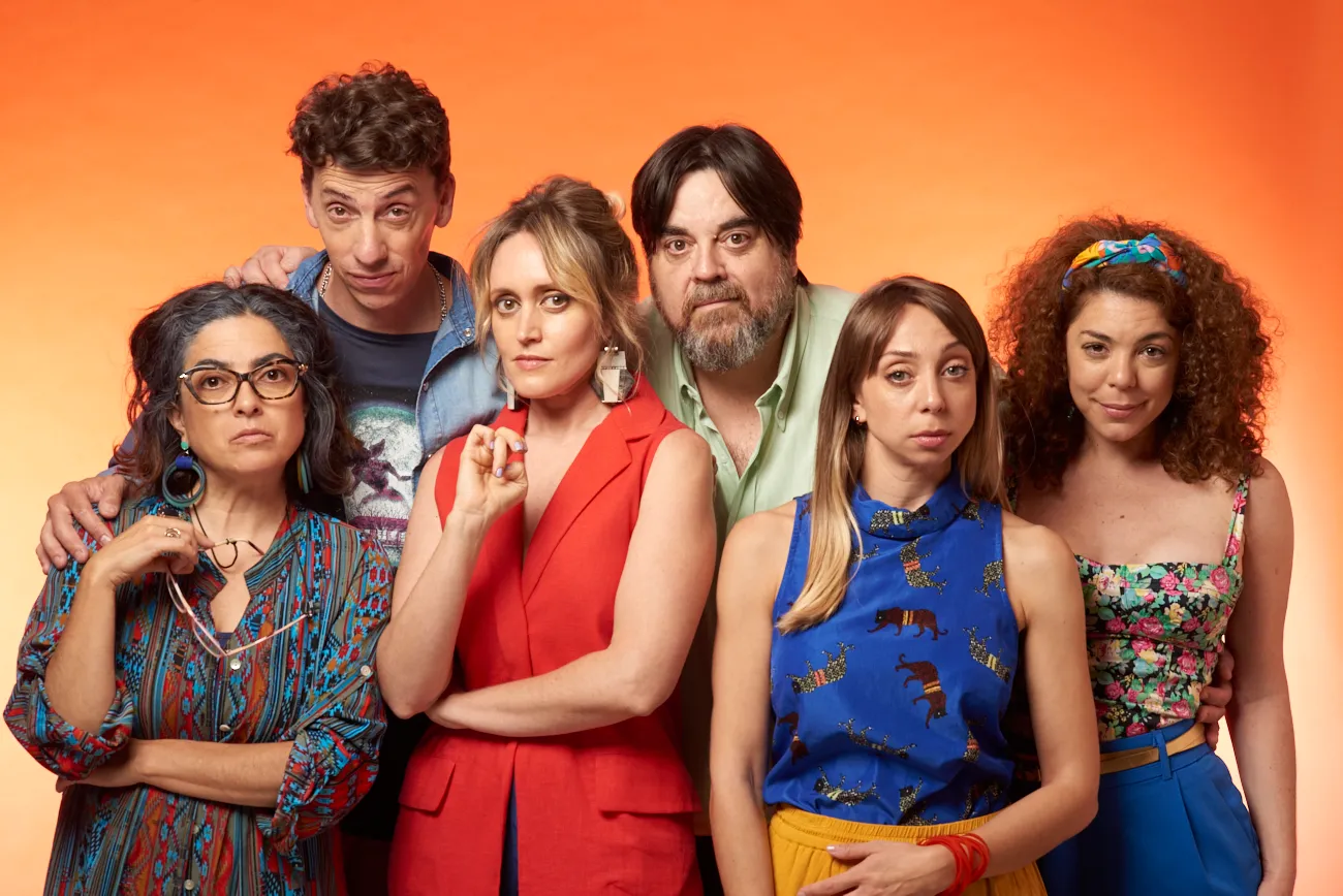 La obra neuquina «Paranormales» abre el verano en Las Grutas