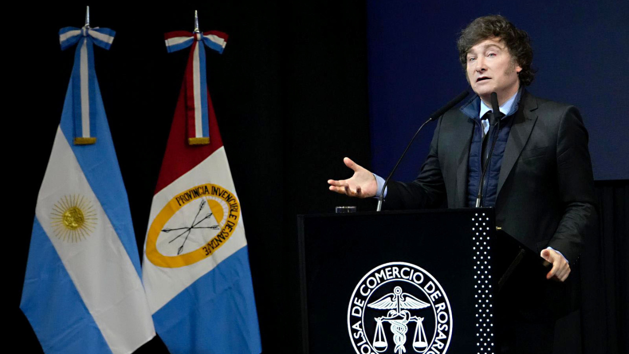 El Gobierno prepara un decreto para facilitar el voto de argentinos en el exterior