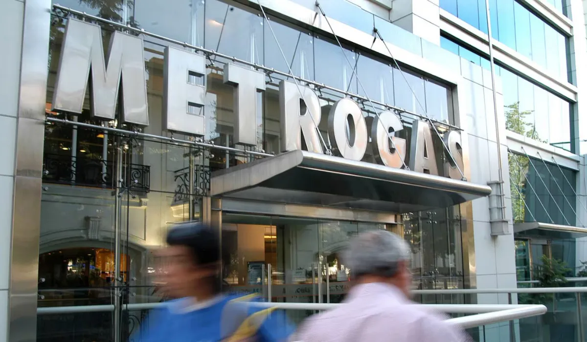 El Gobierno avanza con una medida clave para la venta de Metrogas por parte de YPF