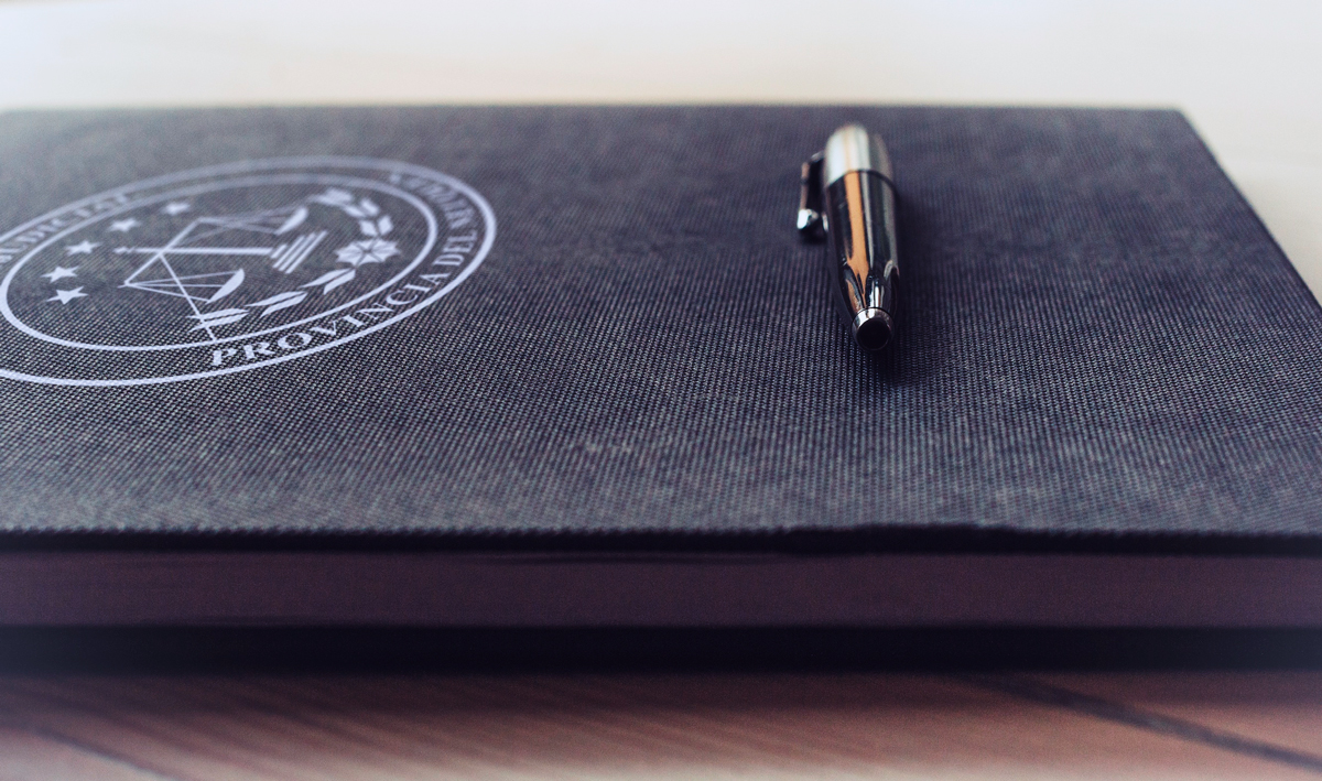 Por qué no van a reincorporar a la trabajadora que denunció a un funcionario de Neuquén por abuso sexual