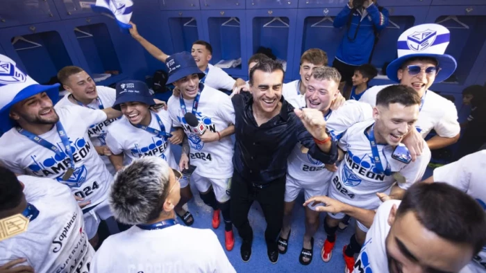 Qué dijo Quinteros sobre su inesperada salida de Vélez