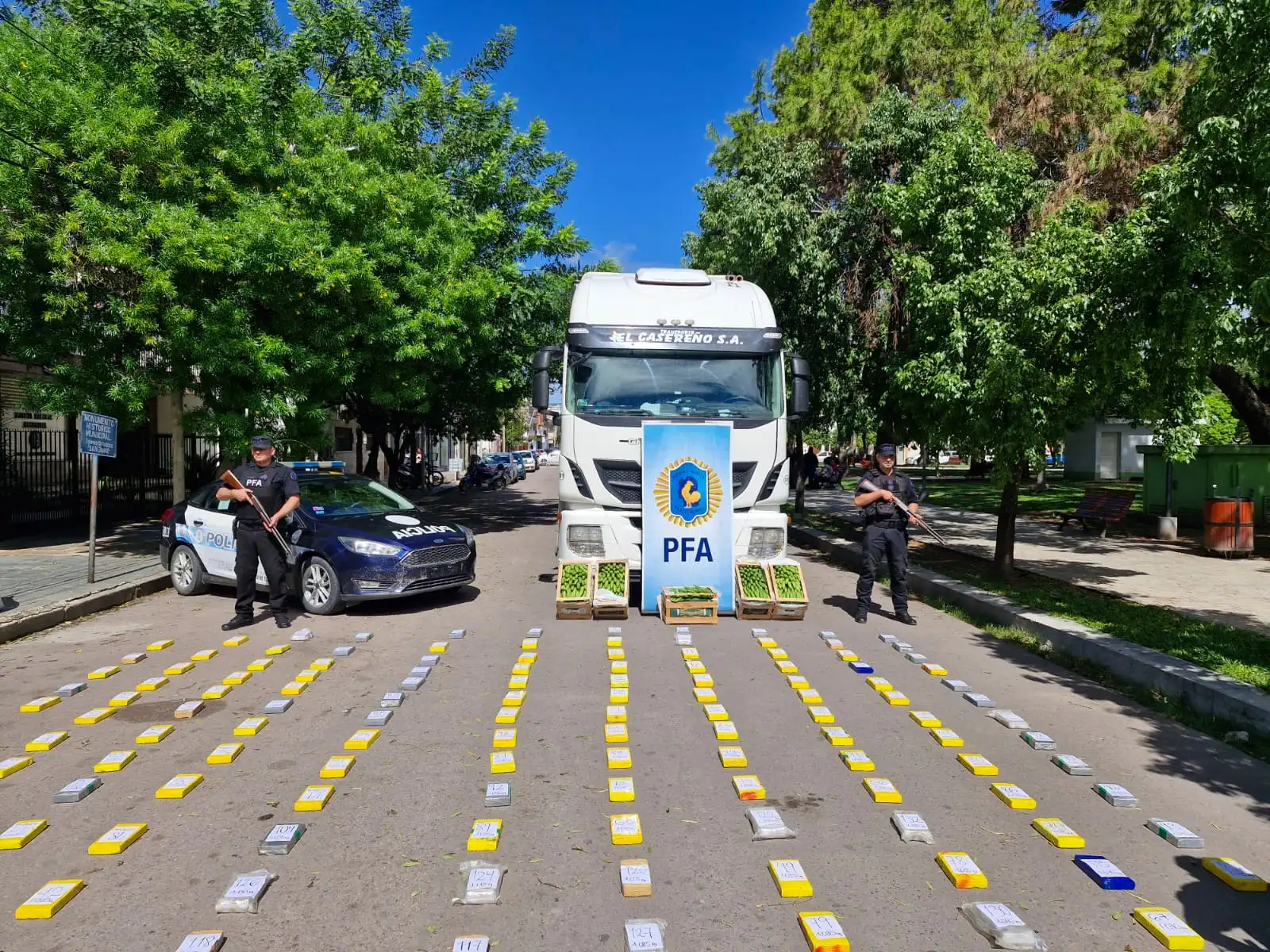 Hallan 150 kilos de cocaína en un camión bananero