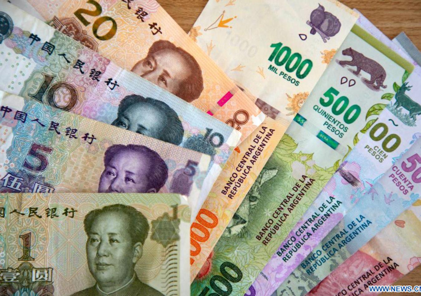 Por qué la crisis de los aranceles golpea también a las reservas argentinas