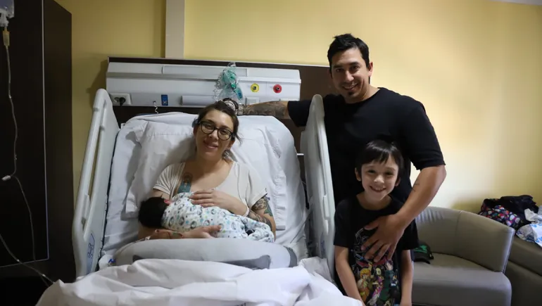 Año Nuevo 2025: quién es el primer bebé que nació en Neuquén