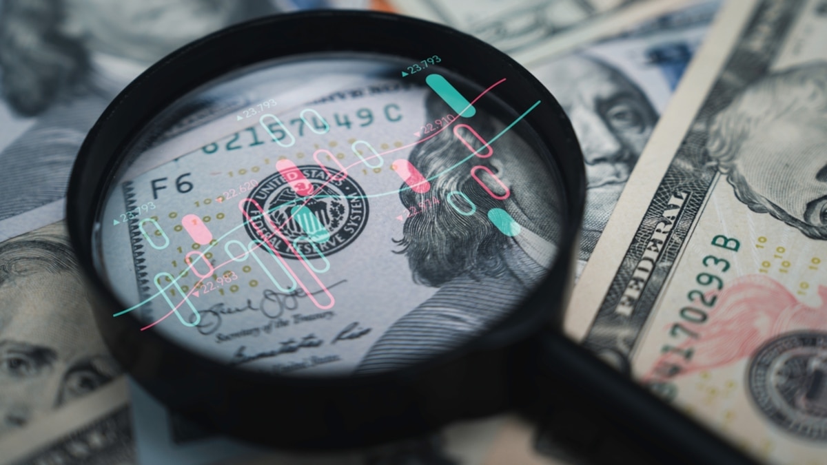 Fuerte alza del dólar futuro hacia abril por expectativas de un salto cambiario