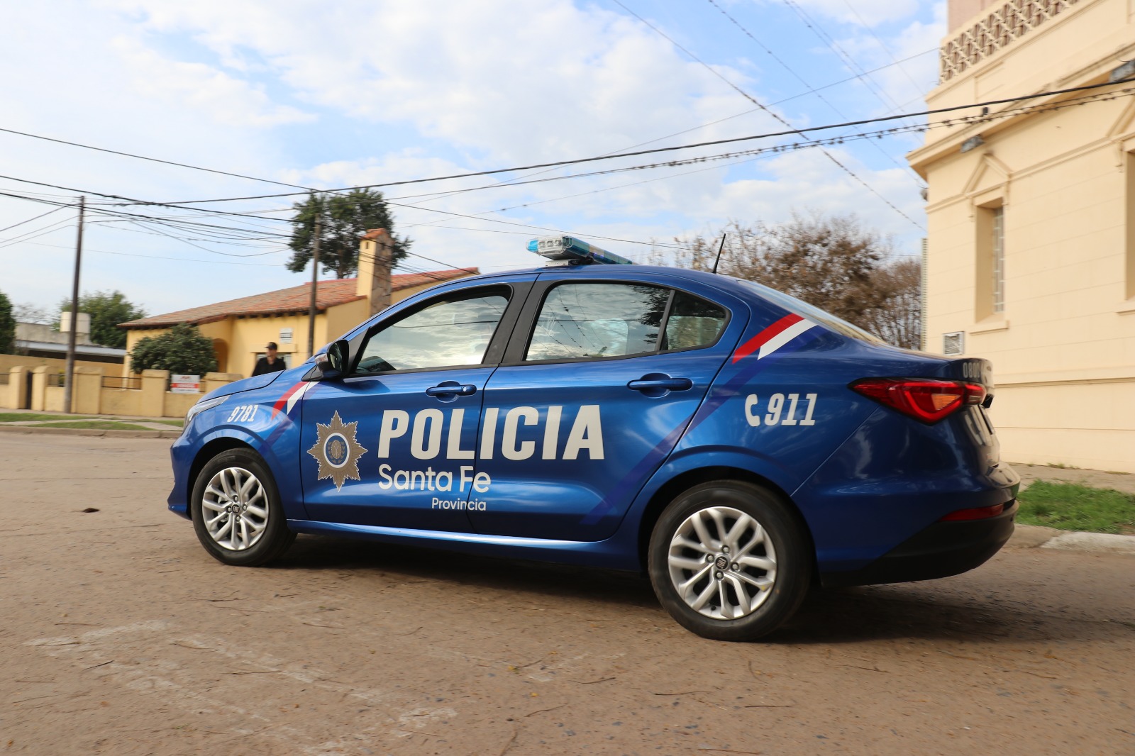 Delincuentes balearon a un policía en Santa Fe y huyeron con su arma reglamentaria