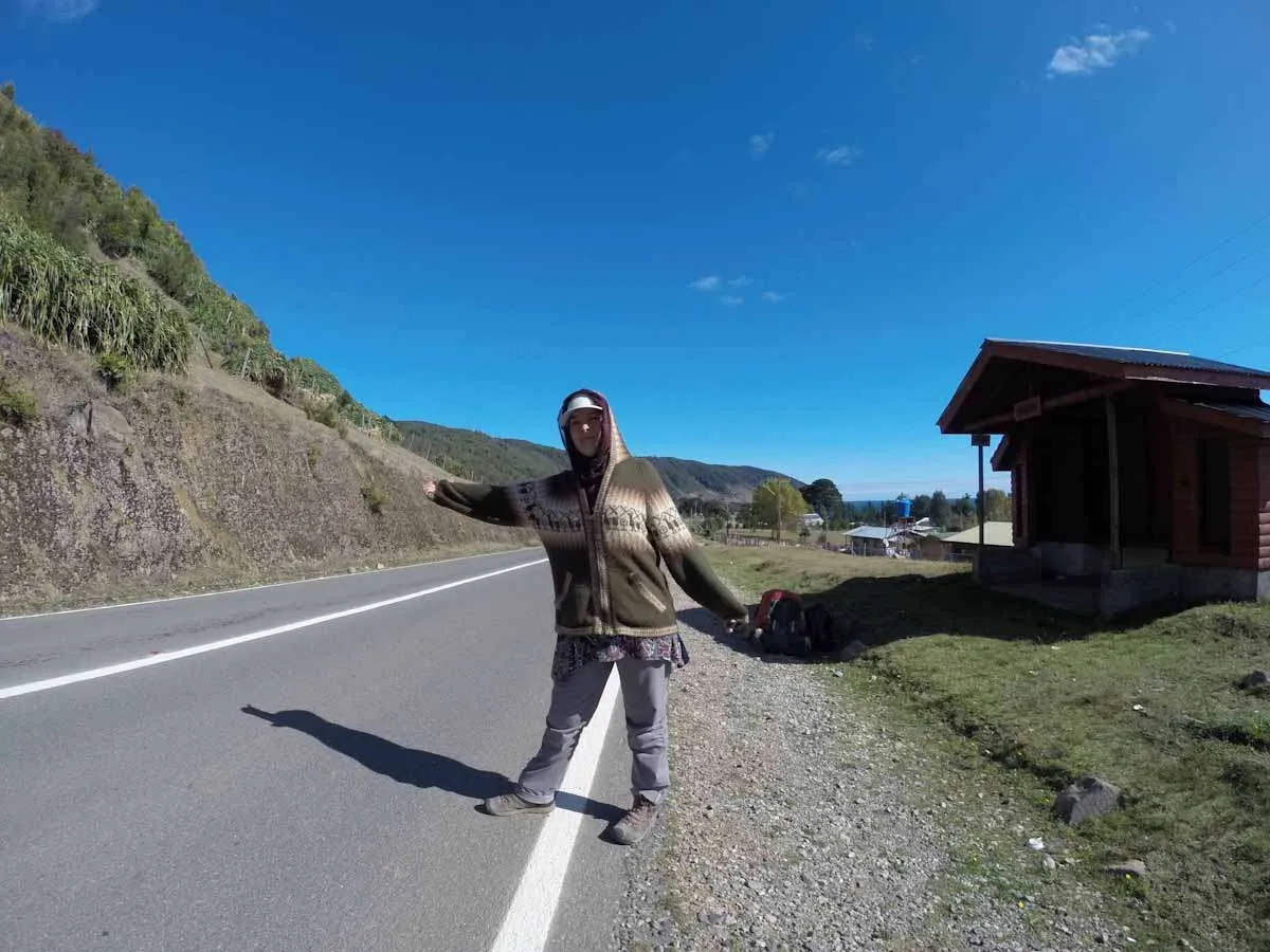 «Se fueron a dedo» los pasajeros a los que se les rompió el primer colectivo y el de auxilio: venían de Bariloche