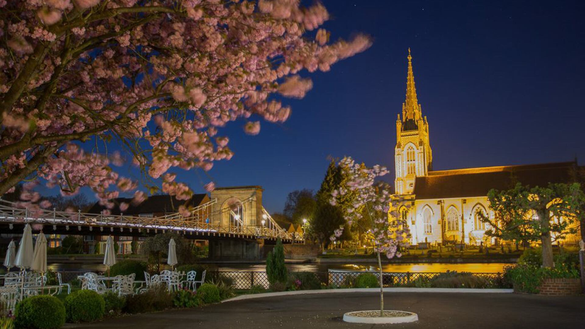 Marlow: Un paseo entre historia, arquitectura y modernidad en el Támesis