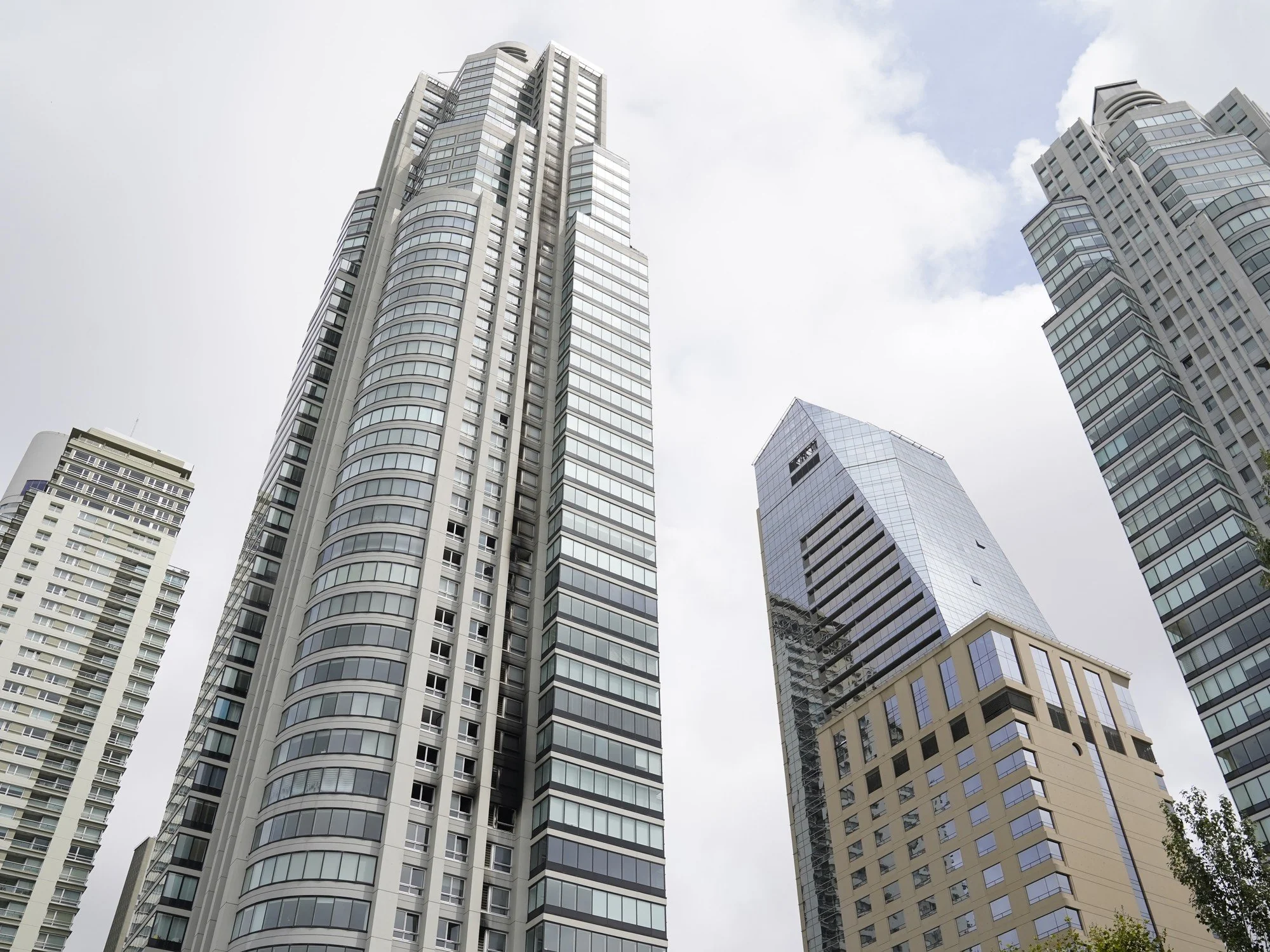 Adiós a los beneficios energéticos en zonas privilegiadas: Milei retira subsidios a áreas de alto valor